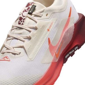 Nike Pegasus Trail 5 GTX Silt Red
