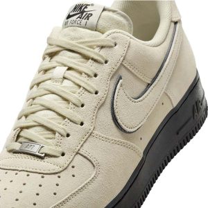 Nike Air Force 1 '07 Light Khaki