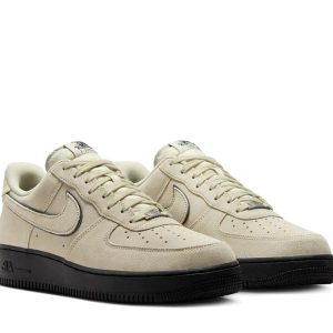 Nike Air Force 1 '07 Light Khaki