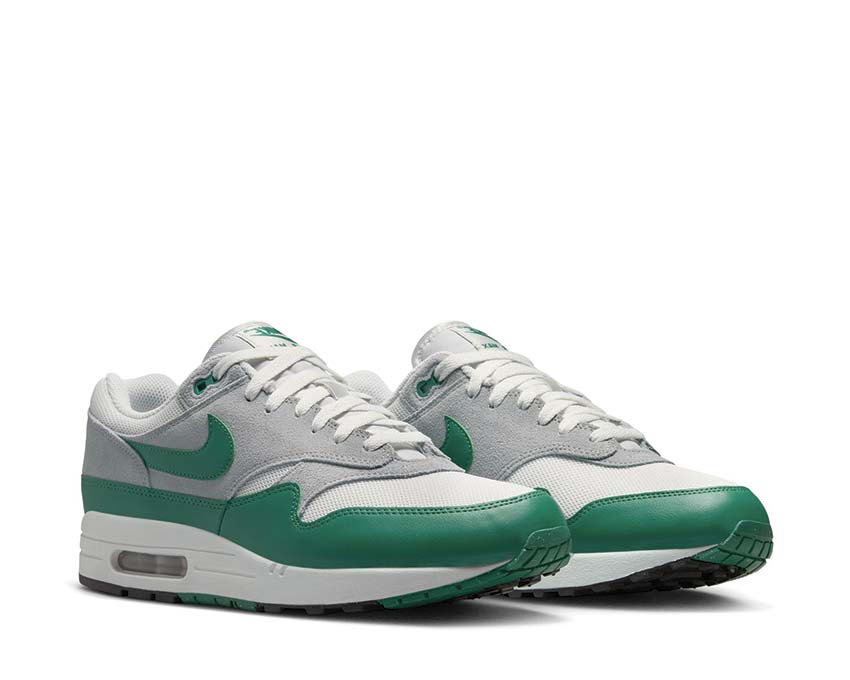 Nike Air Max 1 Essential Evergreen Aura - Image 3