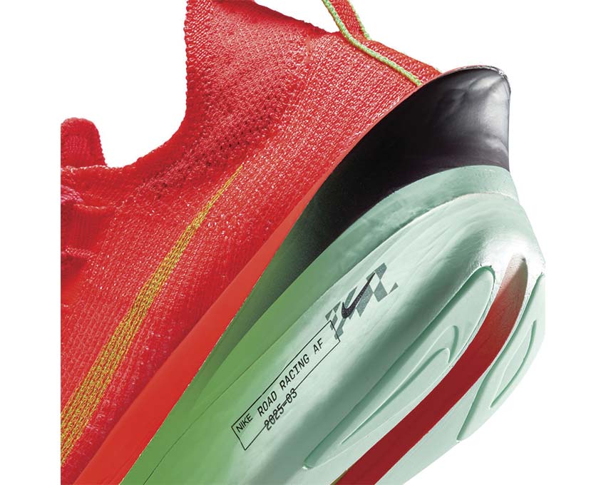Nike Air ZoomX Alphafly Next 3% Bright Crimson - Image 2