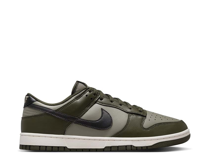 Nike Dunk Low Retro Cargo Khaki