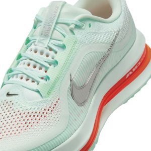 Nike Pegasus Premium Barely Green