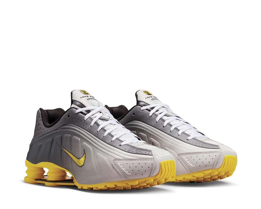 Nike Shox R4 SE - Image 3