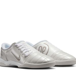 Nike Total 90 Photon Dust