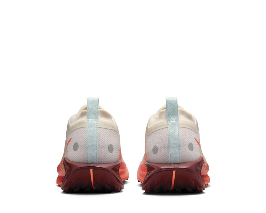 Nike Pegasus Trail 5 GTX Silt Red - Image 4